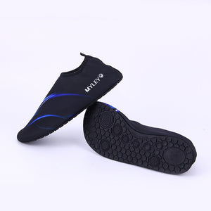 Water Shoes Men and Women Beach Camping Shoes Adult Flat Soft Walking Lover Yoga Shoes Sneakers Zapatos De Mujer Sneakers Women