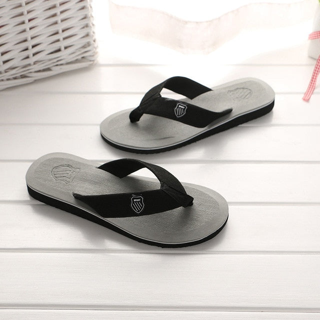 New Arrival Summer Men Flip Flops High Quality Beach Sandals Anti-slip Zapatos Hombre Casual Shoes Wholesale A10